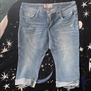 lei Light Blue Denim capris